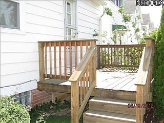 3rd image of 22051 Fuller Ave