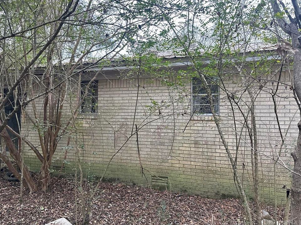 2nd image of 170 Paul Addition Rd
