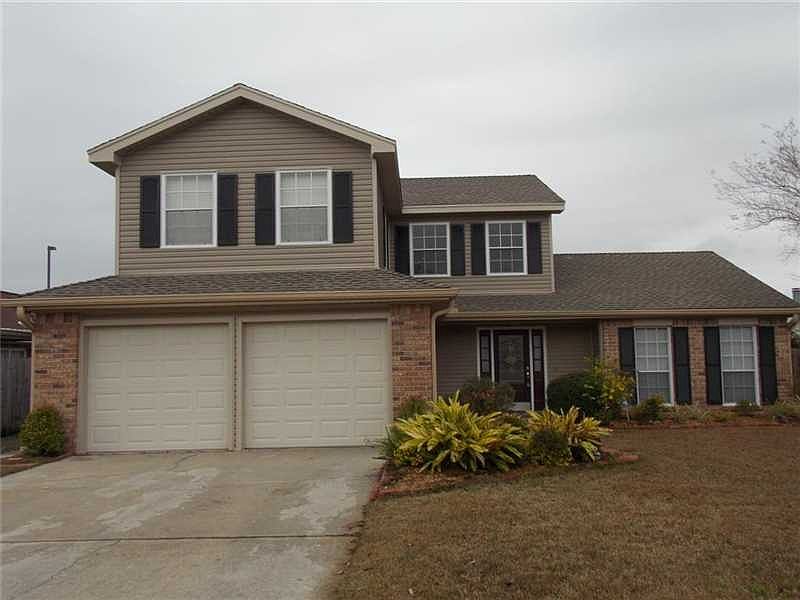 1st image of 155 Honeywood Dr