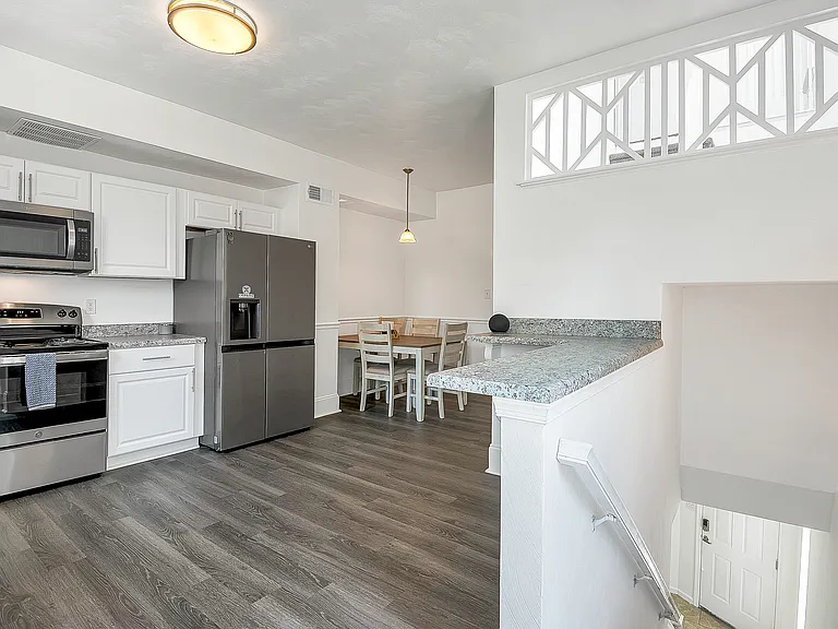 8125 Redmon Rd — Photo 13