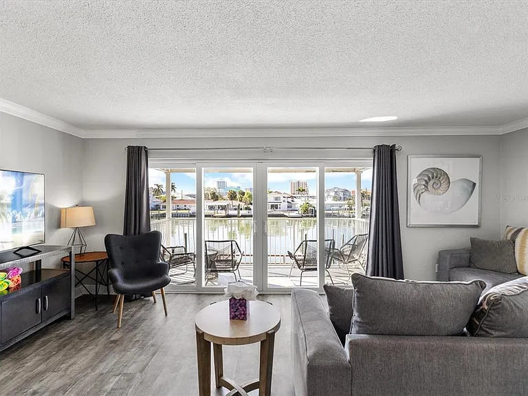 185 Brightwater Dr #6 — Photo 61