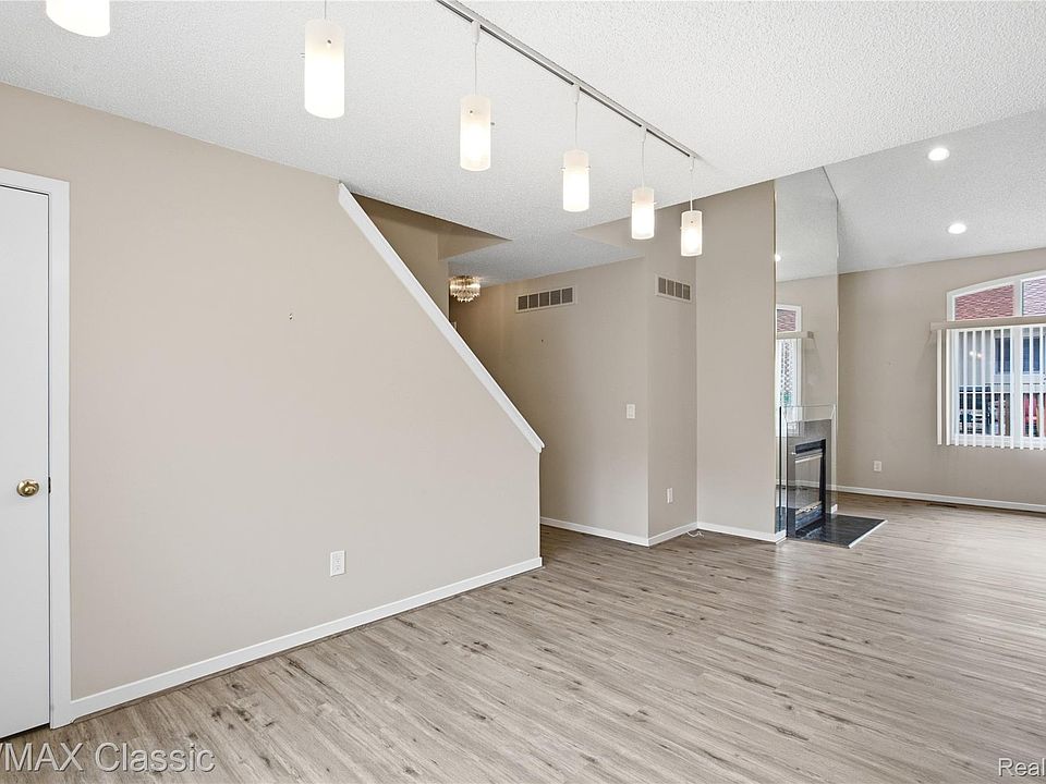 7413 Tall Timbers Unit 178, photo 13