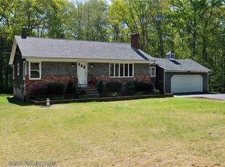 620 Black Plain Rd, North Smithfield, RI 02896