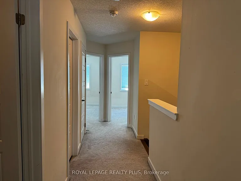4 Prestwick St — Photo 11