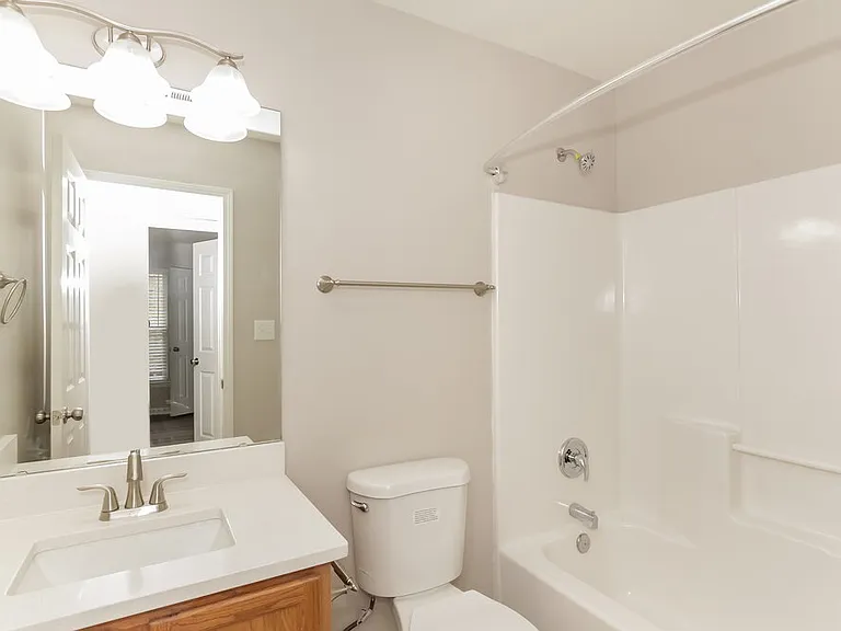 211 Winding Canyon Dr — Photo 16