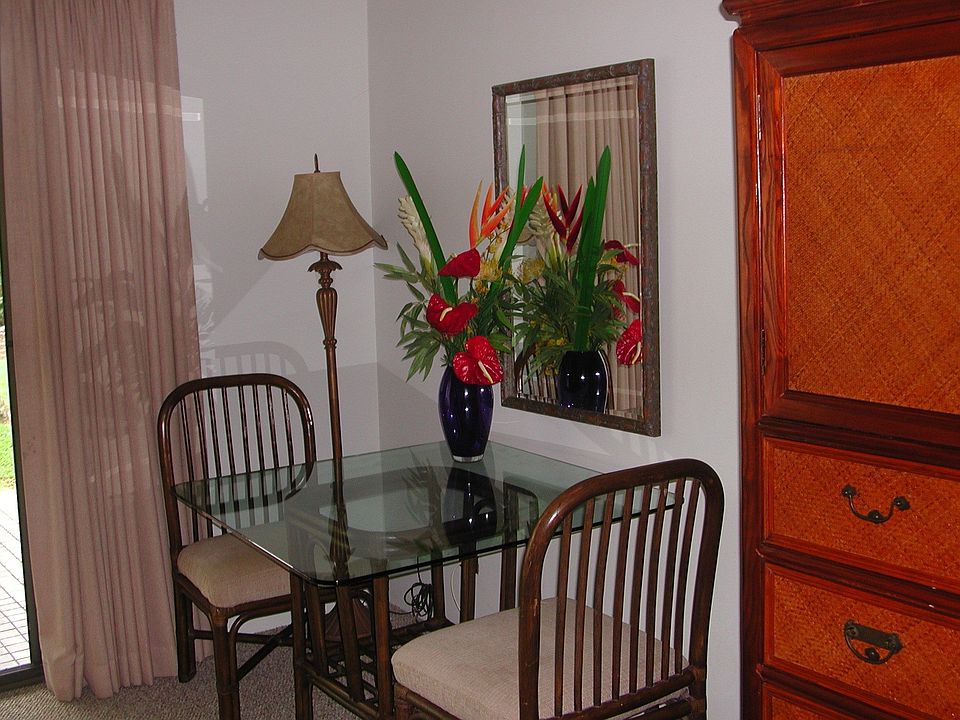 1st image of 75-6040 Alii Dr #101