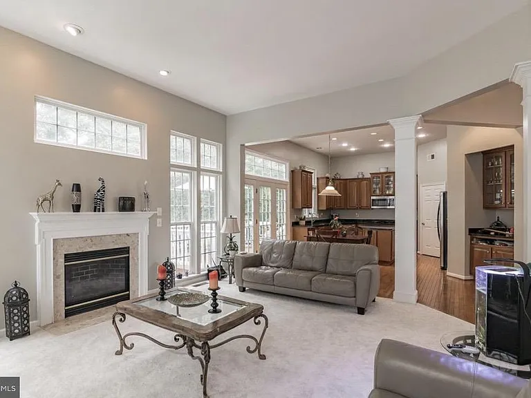 7011 Stone Inlet Dr — Photo 4
