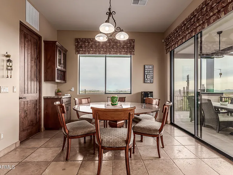 36138 N Summit Dr — Photo 20