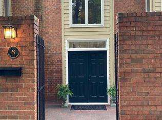 69 Willow Gln NE, Atlanta, GA 30342