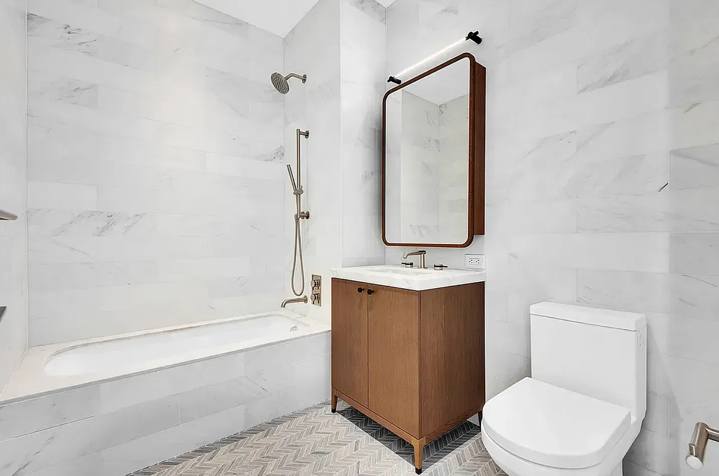 115 York Street — Photo 3