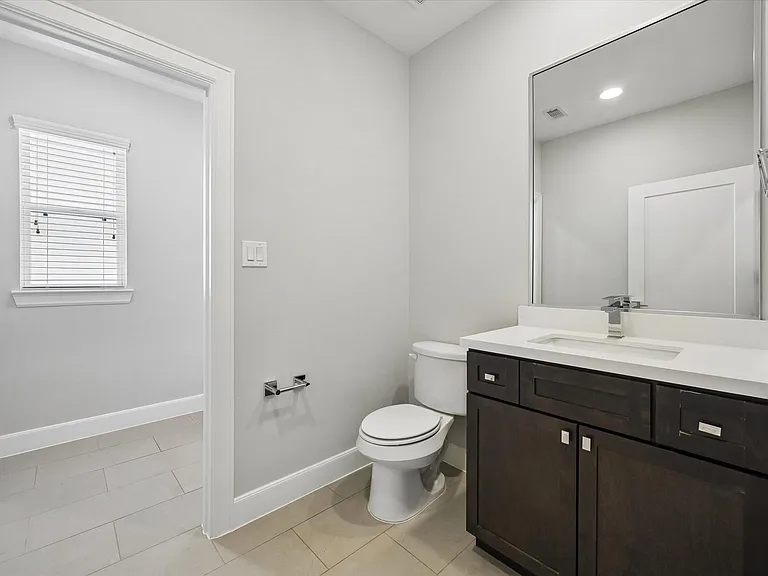 1213 Crockett St — Photo 21