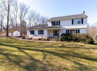11 Lily Ln, Vernon, CT 06066
