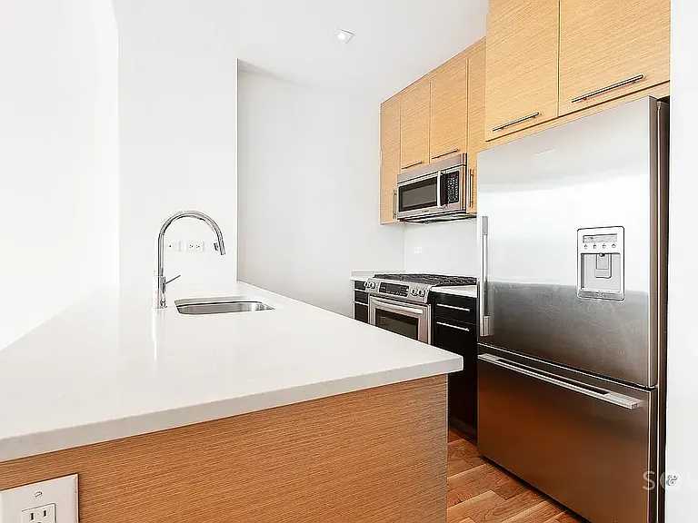 64 Bayard St #PHB — Photo 4