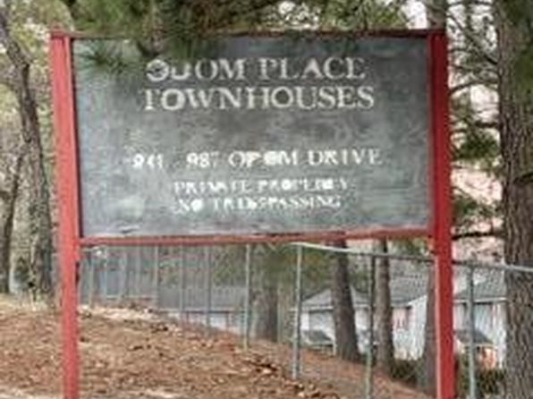 973 Odom Dr, Fayetteville, NC 28304
