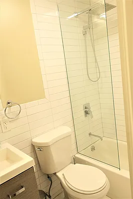 Rented by Sterling Holdings | media 14