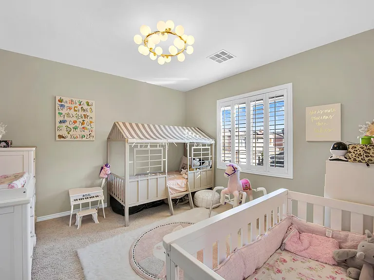 2315 Malaga Peak St — Photo 23