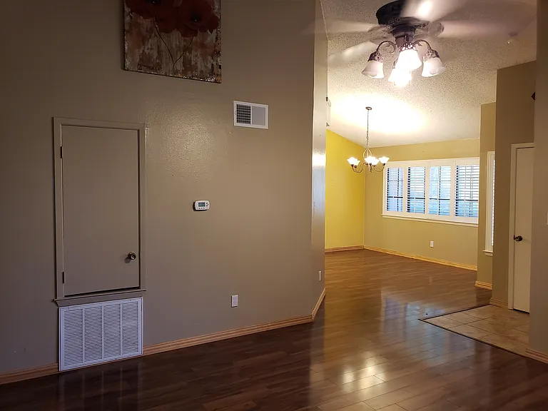 662 Prairie Dell St — Photo 6
