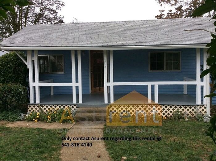 1st image of 123 Kenwood Ave