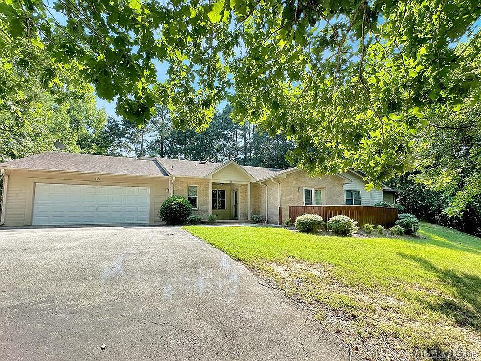 1st image of 109 Glenwood Cir