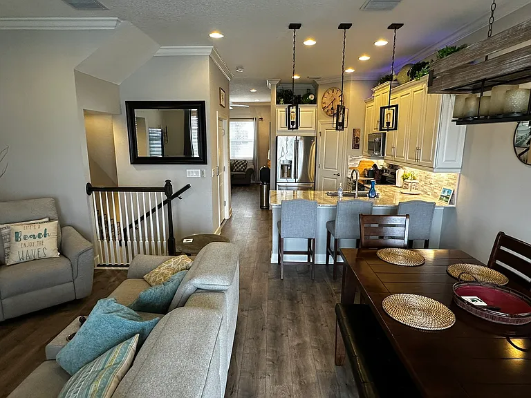 6072 Moorings Dr S — Photo 48