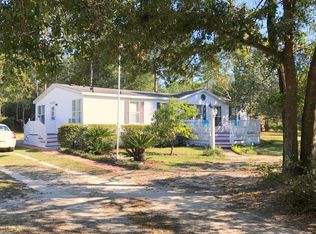 325 Ruckel Dr, Defuniak Springs, FL 32433