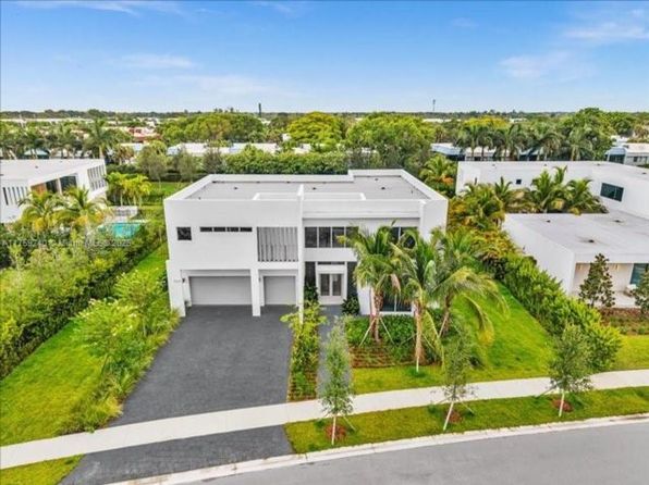 16644 Botaniko Dr