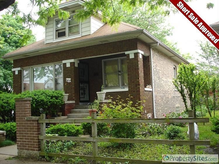 1st image of 2057 N Leamington Ave