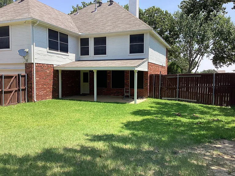 1620 Mountain Laurel Dr — Photo 18