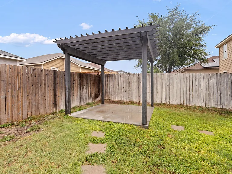 1009 Tesoro Hls — Photo 21