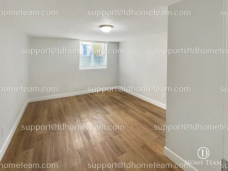 5302 S Pine St — Photo 10