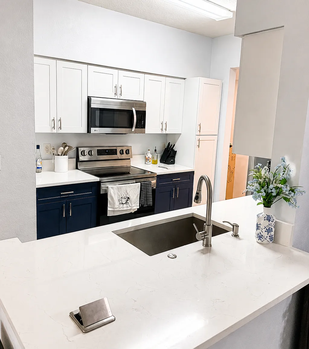 2 bed, 1152 sqft, $2,100 — Photo 4