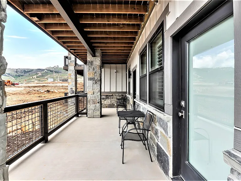 1145 E Helling Cir #103 — Photo 33