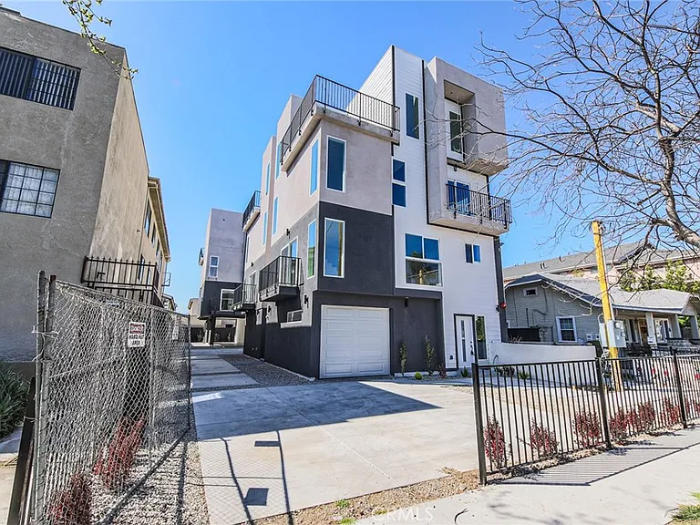 5265 Cartwright Ave #5263-1/2 — Photo 9