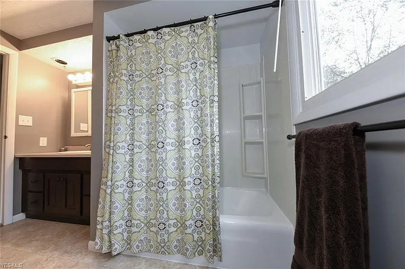 Thumbnail 18