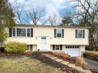 95 Blackmount Dr, Marshfield, MA 02050