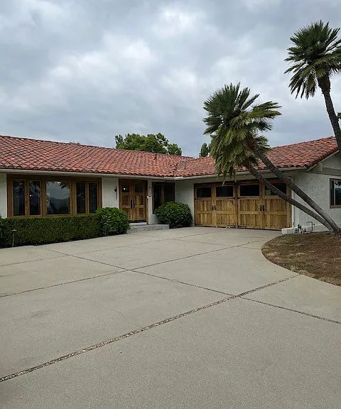2109 Hillsbury Rd — Photo 3