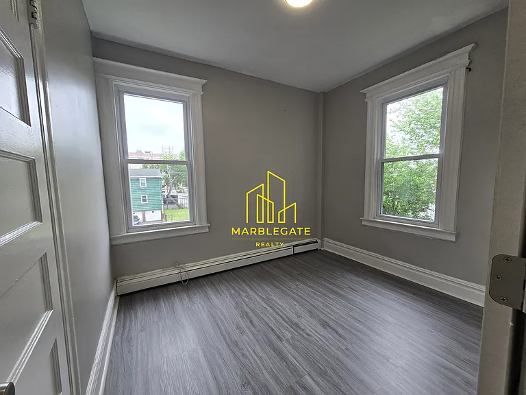603 S 17th St #2B — Photo 5