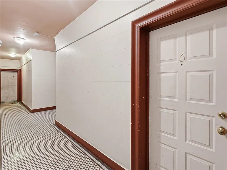 141 Duncan Ave #6A — Photo 16