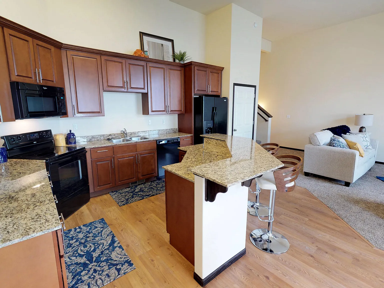 Town Square Townhomes — Photo 3