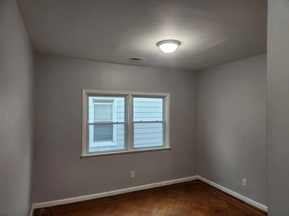 57 Condict Street image 4 of 18