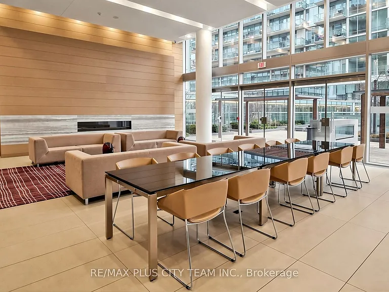 29 Queens Quay E #Townhouse 122 — Photo 40
