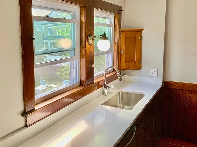 48 Cleveland St #2 — Photo 2