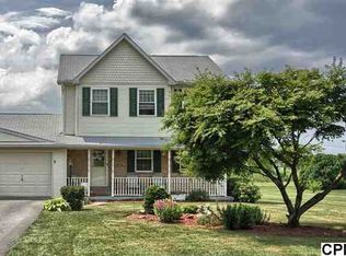 34 Fellowship Dr, Halifax, PA 17032