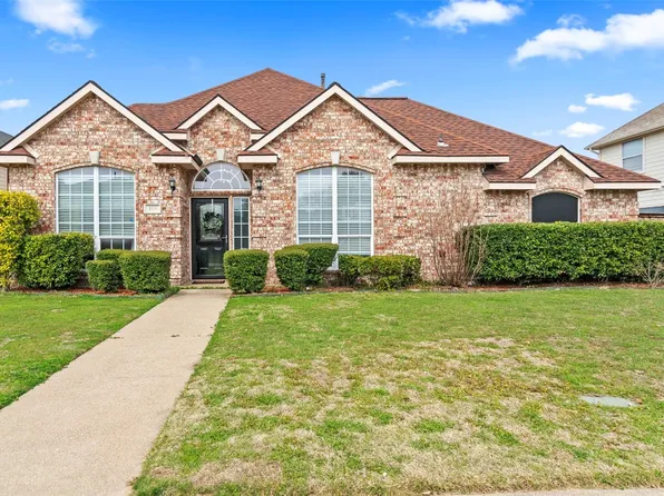 106 Hannah Cir, Cedar Hill, TX 75104