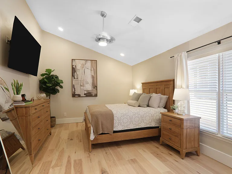1117 Capital Club Cir — Photo 14