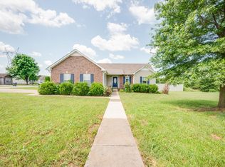 838 Samantha Ln, Clarksville, TN 37040