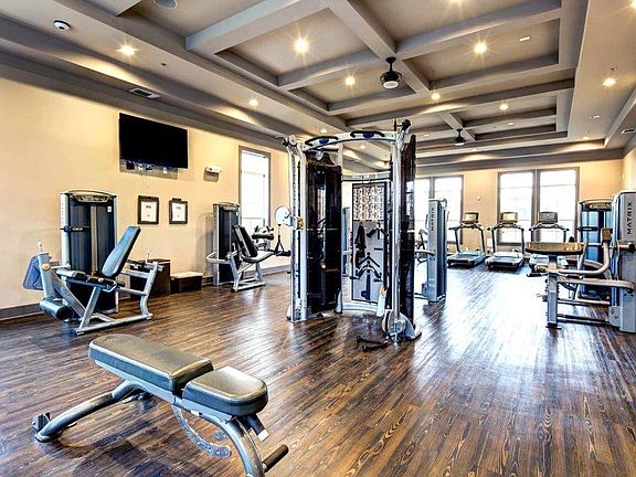 5th image of 20303 Stone Oak Pkwy APT 3305