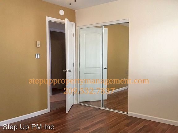 5th image of 21257 American River Dr