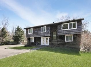 240 Sebonac Rd, Southampton, NY 11968