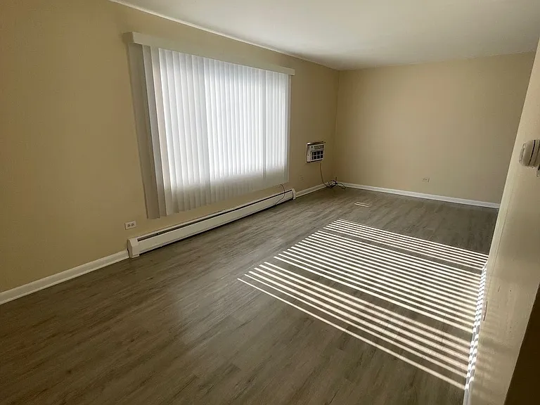 809 W Greenwood Ave #1-D — Photo 4